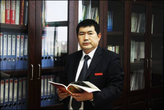 杨敏（西南民族大学原党委书记）