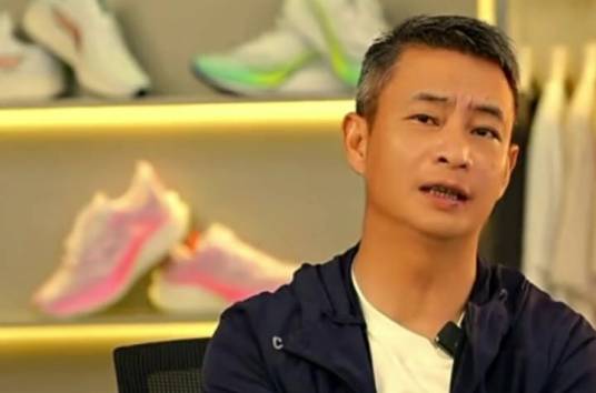 李小双（前中国男子体操运动员、世界冠军、奥运冠军）