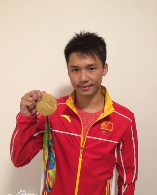 陈艾森（中国男子跳水运动员）