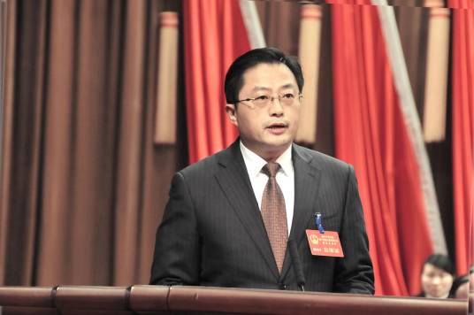 钱峰（扬州市工业和信息化局局长）