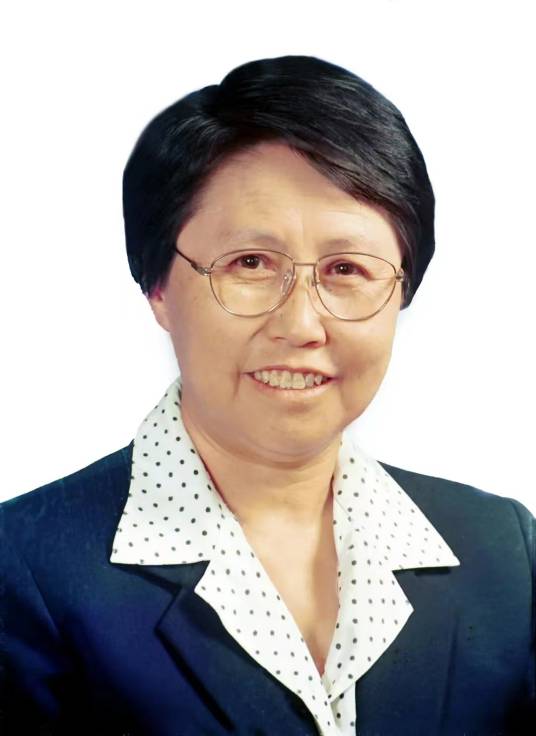 乌云其木格(第十届、十一届全国人大常委会副委员长)