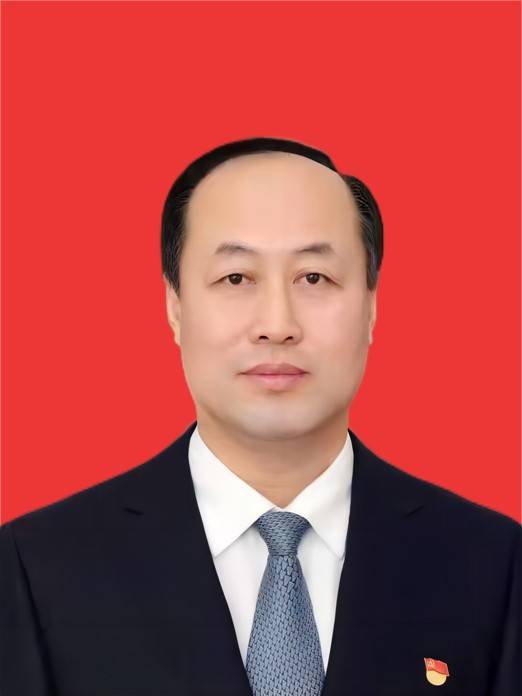 陈德明（吉林省四平市委副书记、市长）