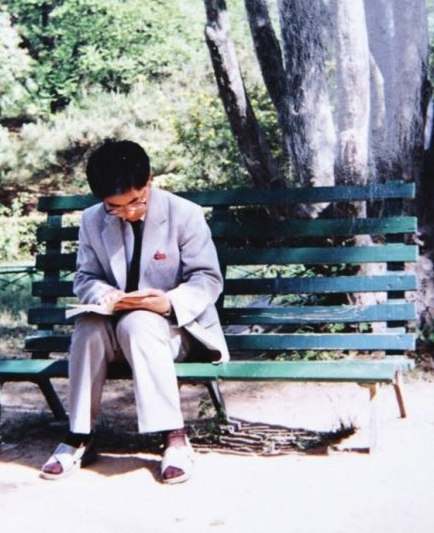 王青松（遁入深山的北大教师）