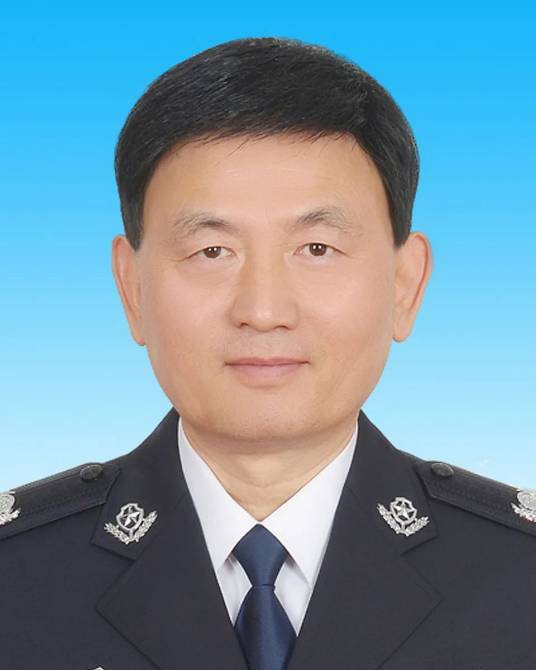 郑光照(内蒙古自治区副主席、政府党组成员,自治区公安厅党委书记、厅长)