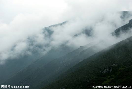 云岭（云南省西北部山岭）