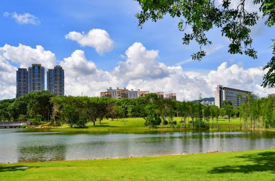 香蜜湖（位于深圳的水上乐园）