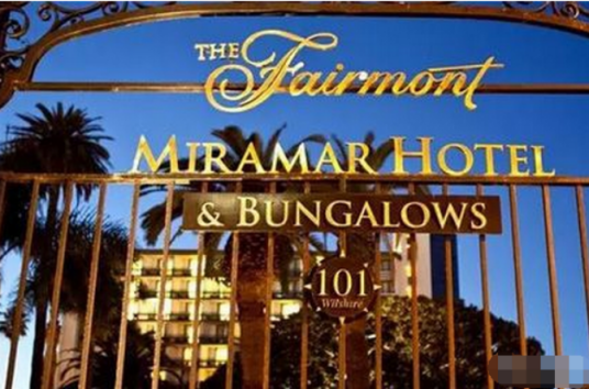 费尔蒙酒店集团