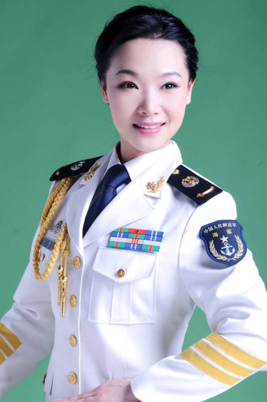 吕薇（中国内地女高音歌唱演员）