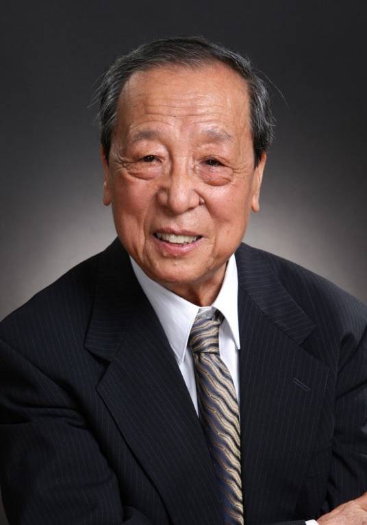 李学勤（清华大学文科资深教授、国际欧亚科学院院士、历史学家、考古学家、古文字学家、古文献学家、教育家）