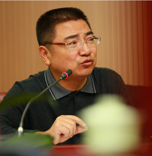 洪亮（著名学者书画篆刻家）