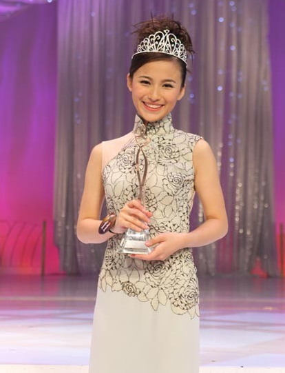 姜楠(凤凰卫视主持人)