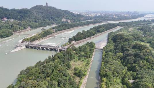 都江堰（世界文化遗产、国家AAAAA级旅游景区、中国古代著名水利工程）