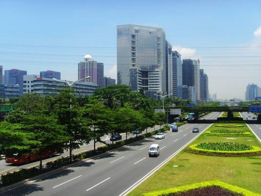 深南大道（深圳市内的一条城市主干道）