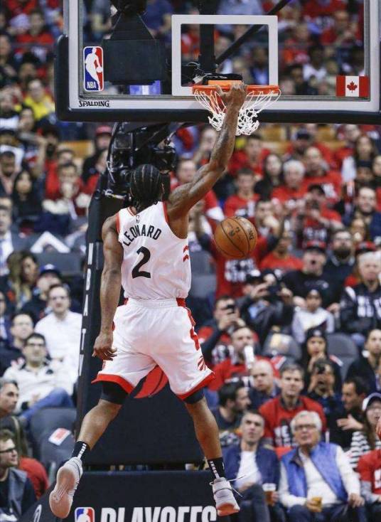 前锋（篮球运动位置名称）