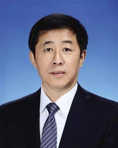 陈立新（呼伦贝尔市人大常委会主任、党组书记）