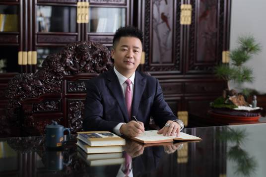 陈家辉（迪斯科集团创始人）