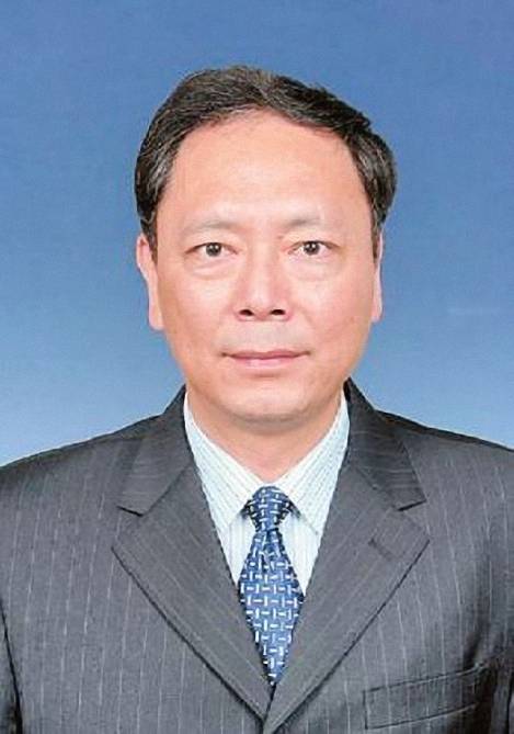 李文斌（云南省省属国有企业原专职外部董事）