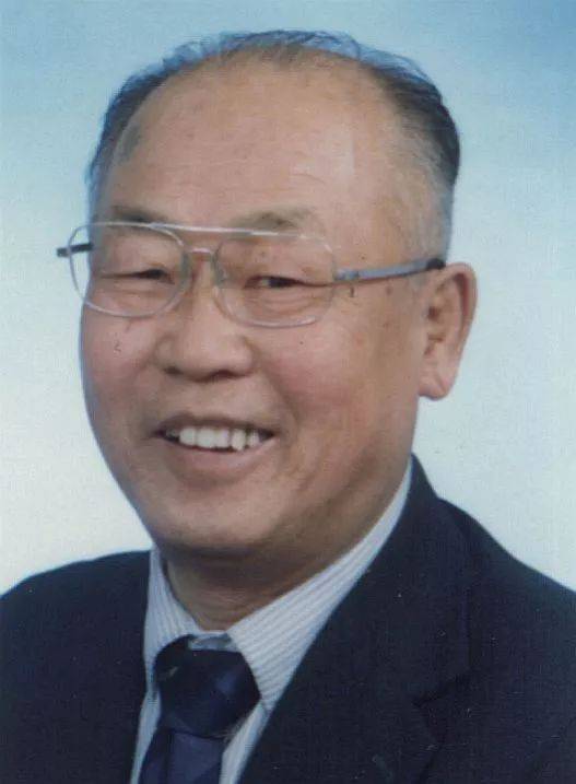 金源（原中国人民警官大学党委书记）