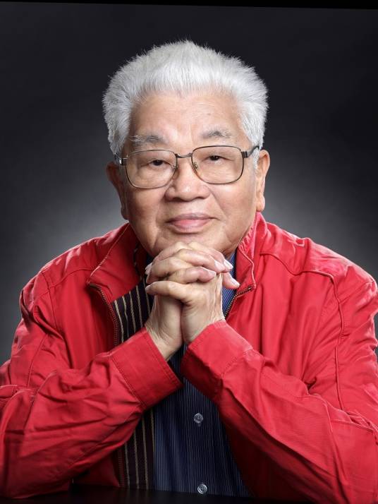 吴南生（广东省第五、六届政协主席）