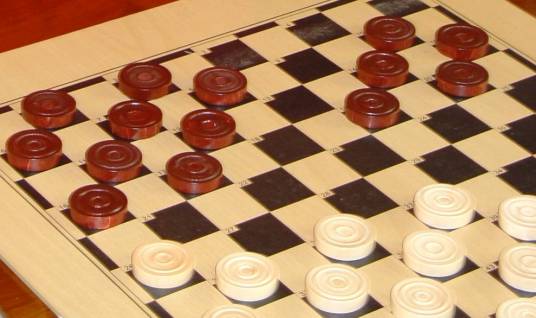 国际跳棋（国际通行棋种）