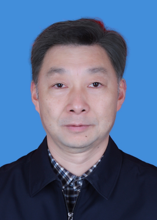 李向东（宜昌市人民政府原党组成员、副市长）