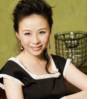 周瑾(东方卫视主持人)