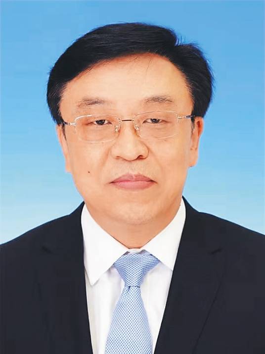 冯飞(第二十届中央委员,海南省委书记、省人大常委会主任,海南省委金融委员会主任)