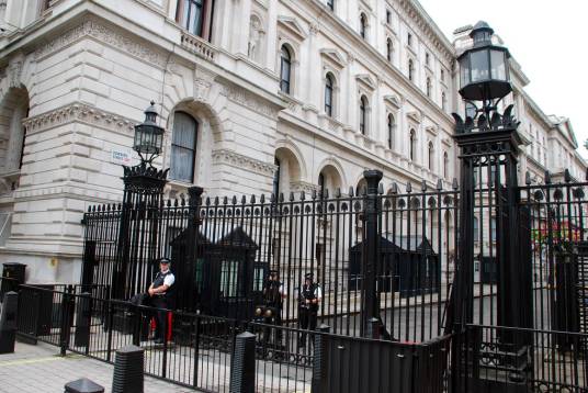 唐宁街（英国首都伦敦的街道）