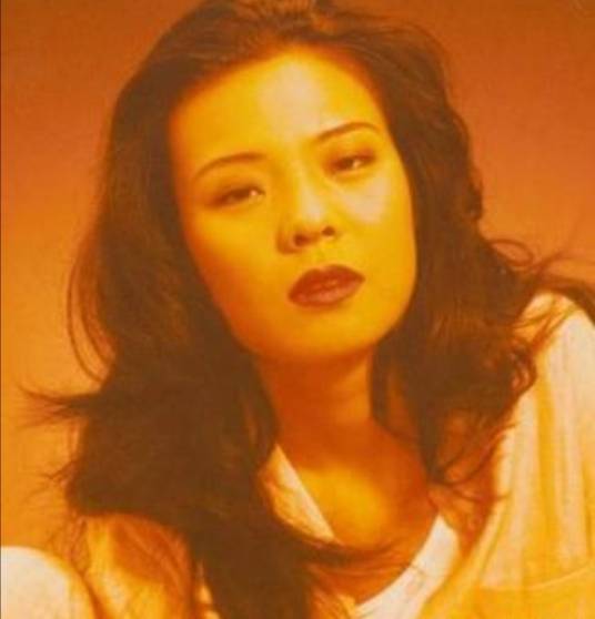 谢津（华语流行乐女歌手、音乐人）