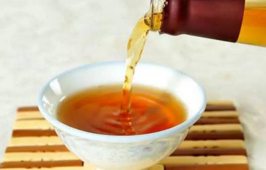 雄黄酒(中药药材)