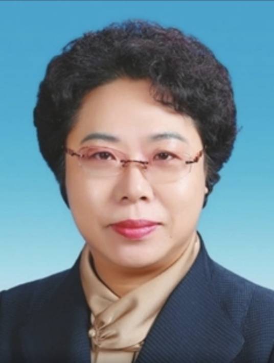 张淑萍（辽宁省人大常委会党组成员、副主任）