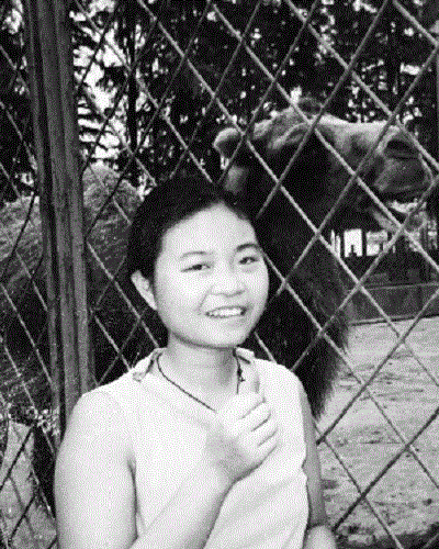 杨元元（上海海事大学自杀研究生）