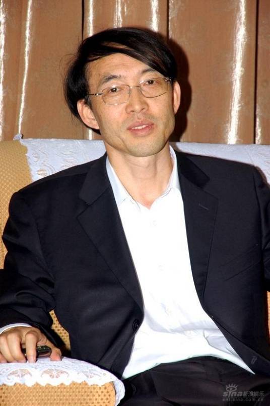 王益（国家开发银行原副行长）