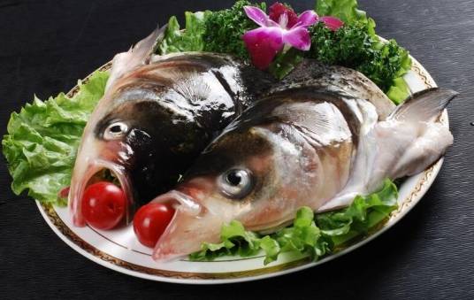 鱼头（家常菜）