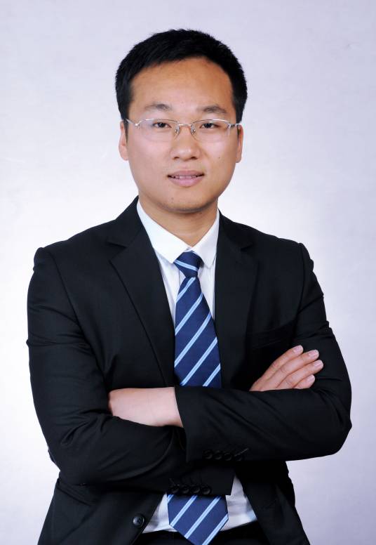 万龙（万洲焊接创始人）