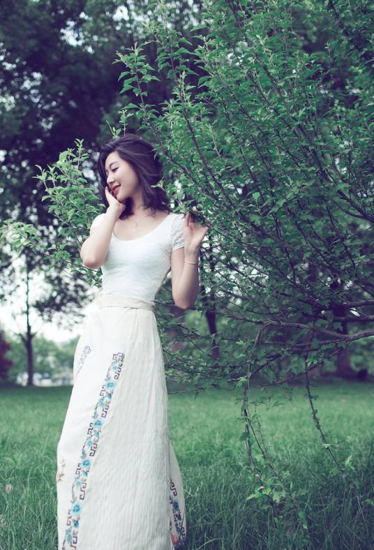 单雯（南京艺术学院教授）