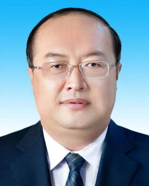 张国平(内蒙古自治区兴安盟原盟委委员、副盟长)