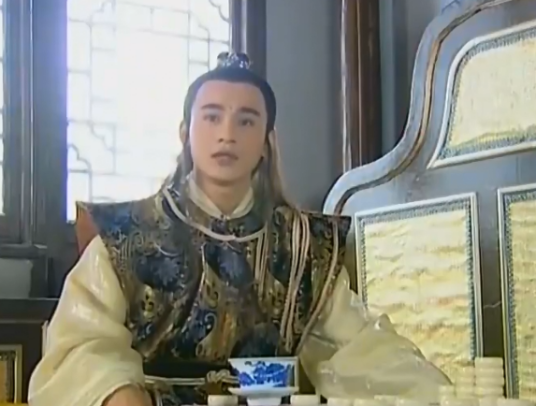 欧阳明日（电视剧《雪花女神龙》男主角）