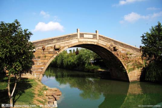 石拱桥（石质材料结构的拱形桥梁）