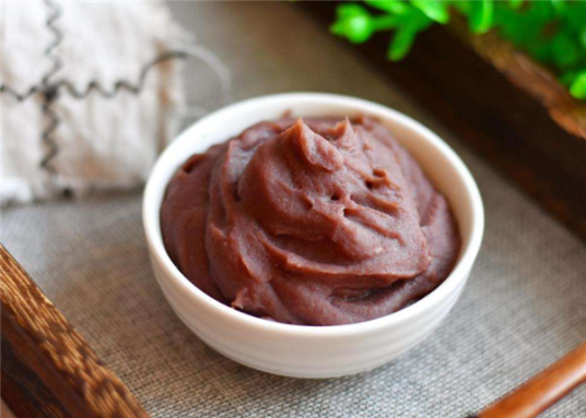 豆沙(甜点的馅料)