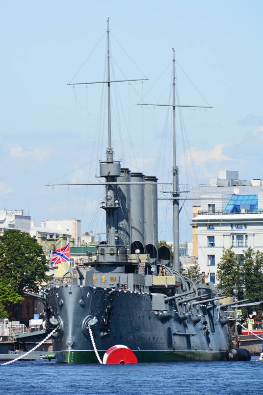 阿芙乐尔号巡洋舰(俄罗斯1903年建成服役的巡洋舰)