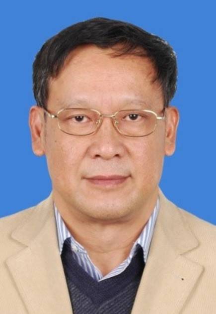 曹子建（成都师范学院党委原书记）