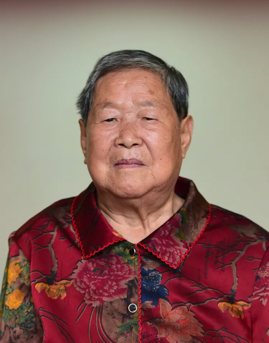 马毛姐(“七一勋章”获得者、“渡江英雄”)