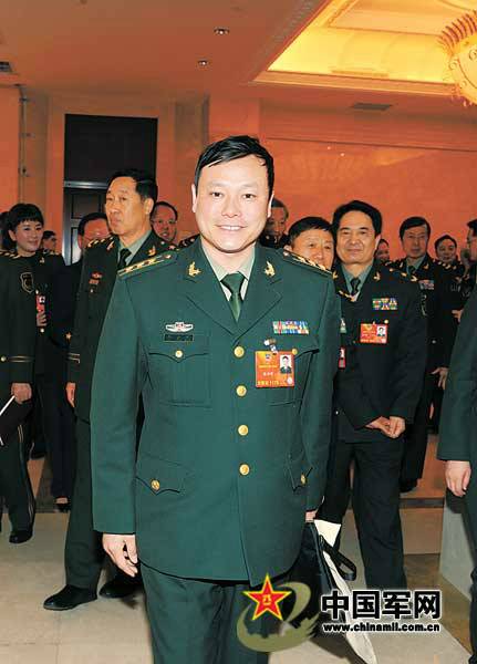 徐洪刚(西藏昌都军分区副政治委员)