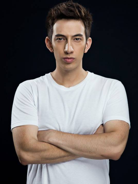 隋凯（美国影视演员、歌手、主持人）