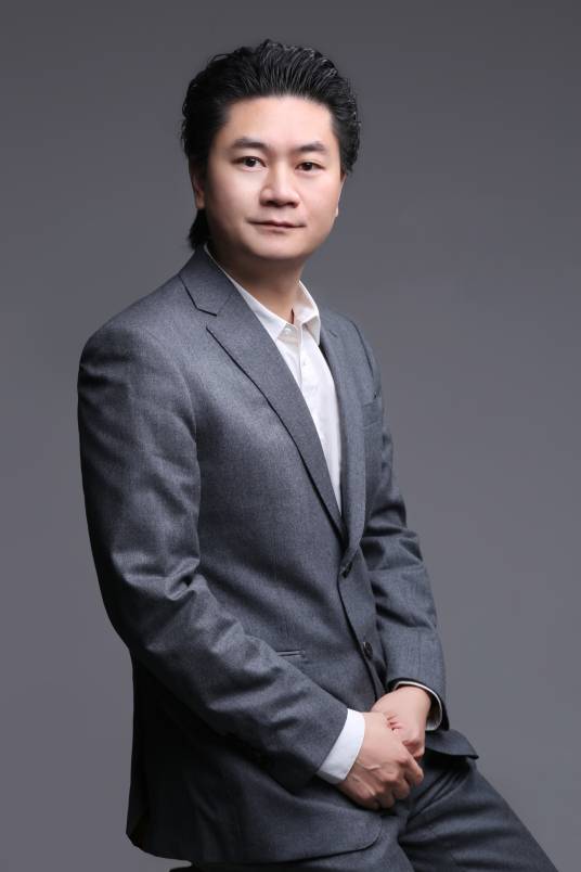 黄国华（温州城市建筑科技集团有限公司、温州华派装饰工程有限公司创始人）