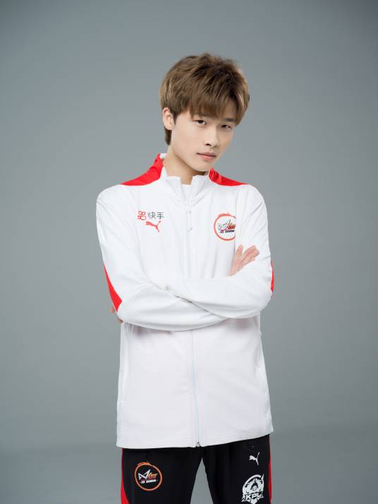 徐翔宇(《王者荣耀》电子竞技职业选手)