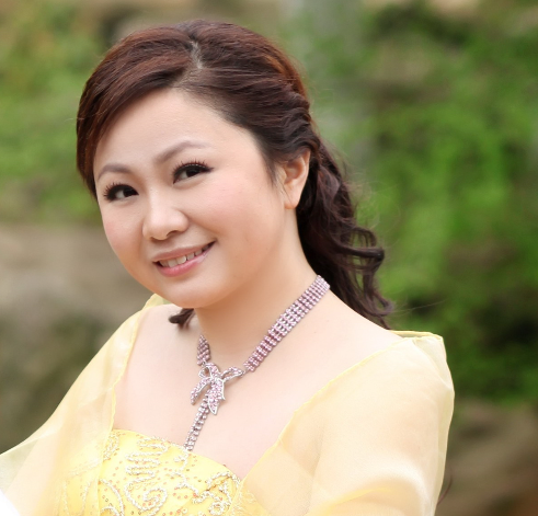 吴静(湖南师范大学音乐学院教授)