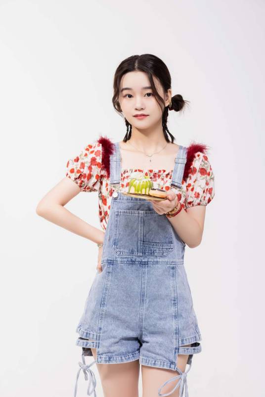 刘雯(中国内地女性配音演员)