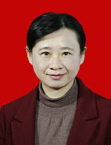 邓玉华（湖北省宜昌市教育局党组书记、局长）